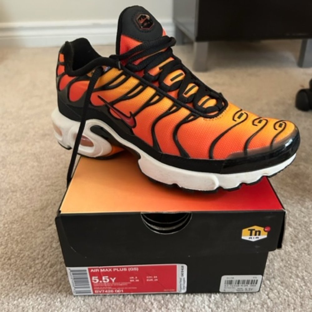 Nike Air Max Plus Sunset